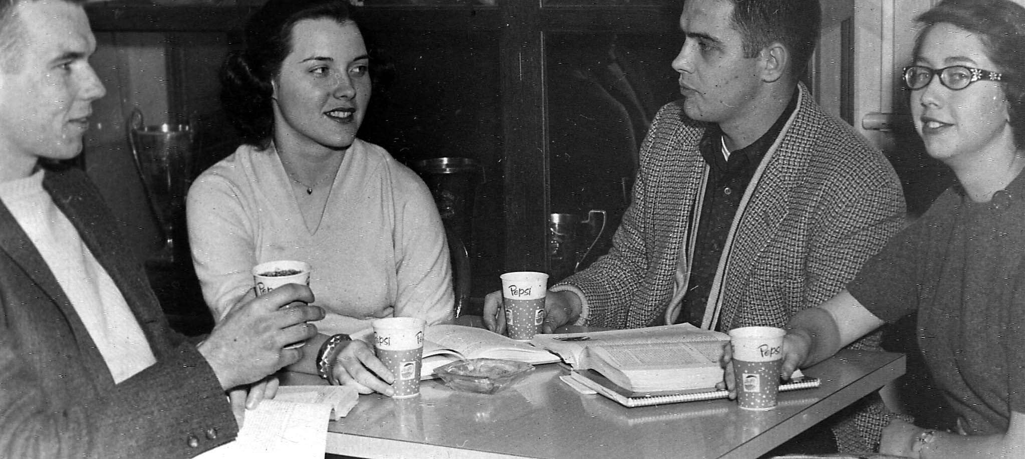 1960-03-20 LC Couples